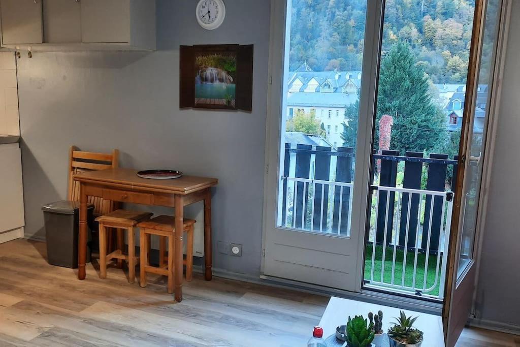 Studio Calme Pour 4 Pers. Vue Exceptionnelle Bagnères-de-Luchon Εξωτερικό φωτογραφία
